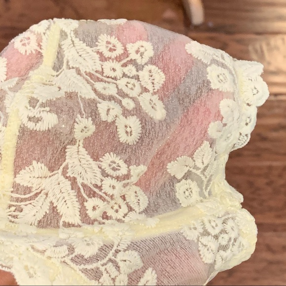 32A NWT Free People Veronica Yellow Lace Underwire Bra Sheer Floral - Picture 9 of 12